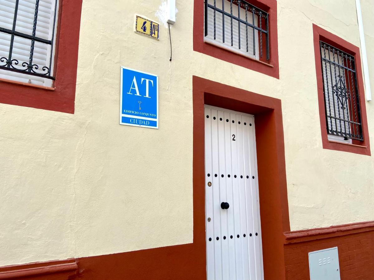 Apartamento Cruz Roja A Seville Exterior photo
